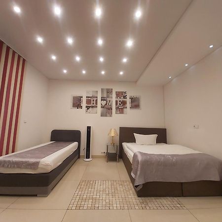Gemuetliches J&L Apartment Nahe Des Hauptbahnhofes Baden-Baden Bagian luar foto